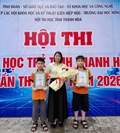 z7807967174848_894f8922306d572cdf73fdf1ef88dc9a.jpg